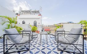 Casa Contemporanea By Wynwood House